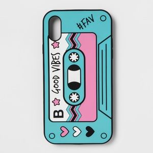 Retro IPhone XR Case